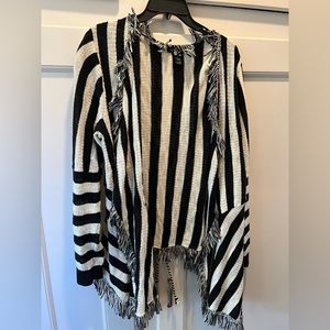 INC cute sweater with fringe size large